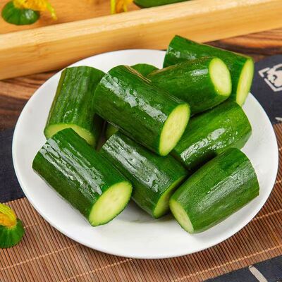 新鲜现摘水果小黄瓜嫩青瓜生吃蘸酱脆甜无刺小青瓜清甜香脆
