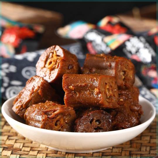 随便一口烤脖嘿鸭风味老卤味肉食休闲食品零小吃美味好吃麻辣