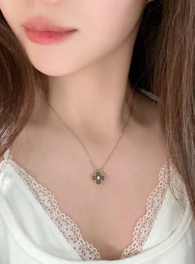 新款高定品质25圣诞限定四叶草项链粉贝母中钻薄荷18k金绿蔷薇石