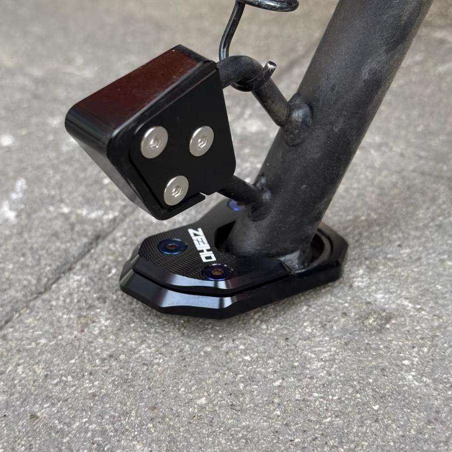 适用于极核电摩AE5i AE5iPro改装铝合金边撑垫 侧脚踢加宽辅助块,淘宝优惠券,粉丝福利购,淘宝优惠卷