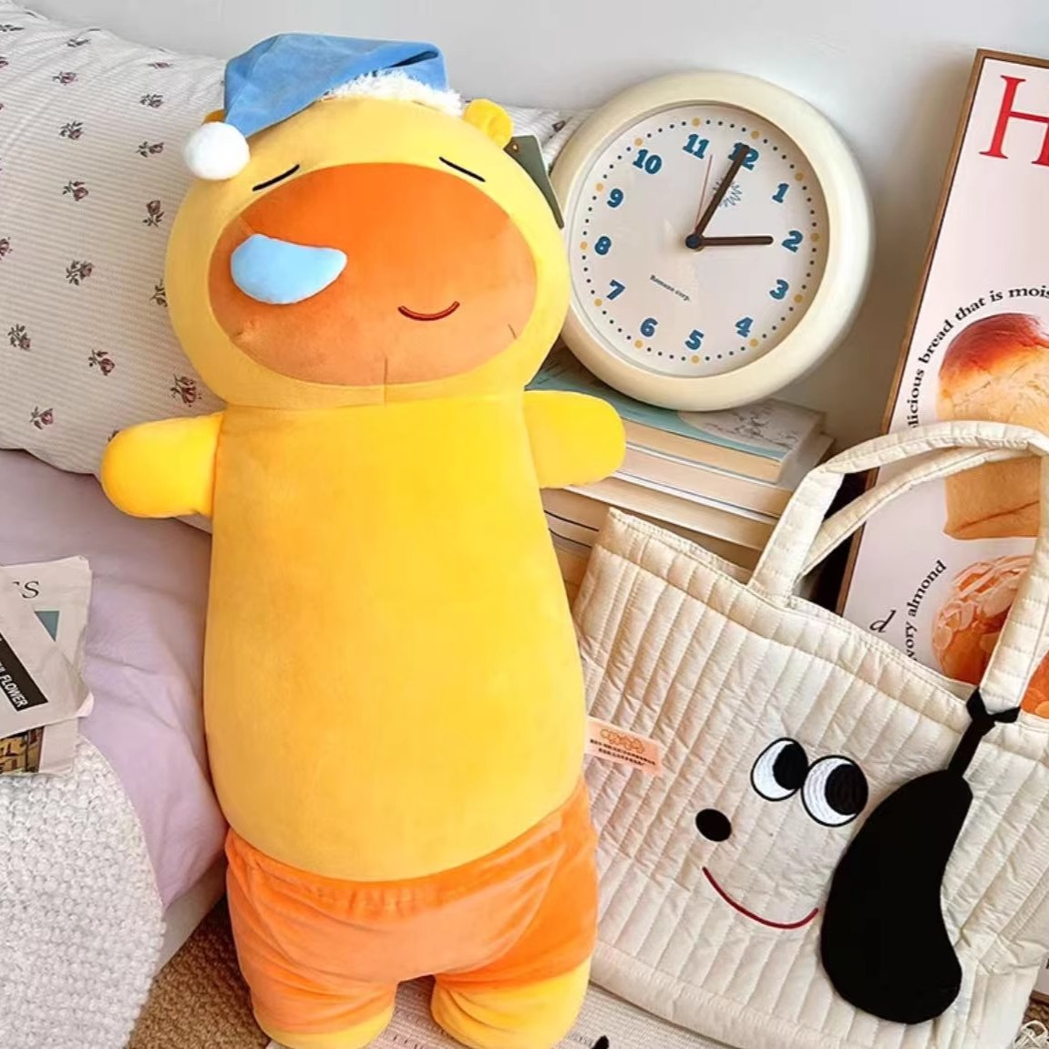 打呼水豚噜噜周边长条抱枕床上睡觉夹腿神器毛绒玩具公仔玩偶娃娃 - 图0