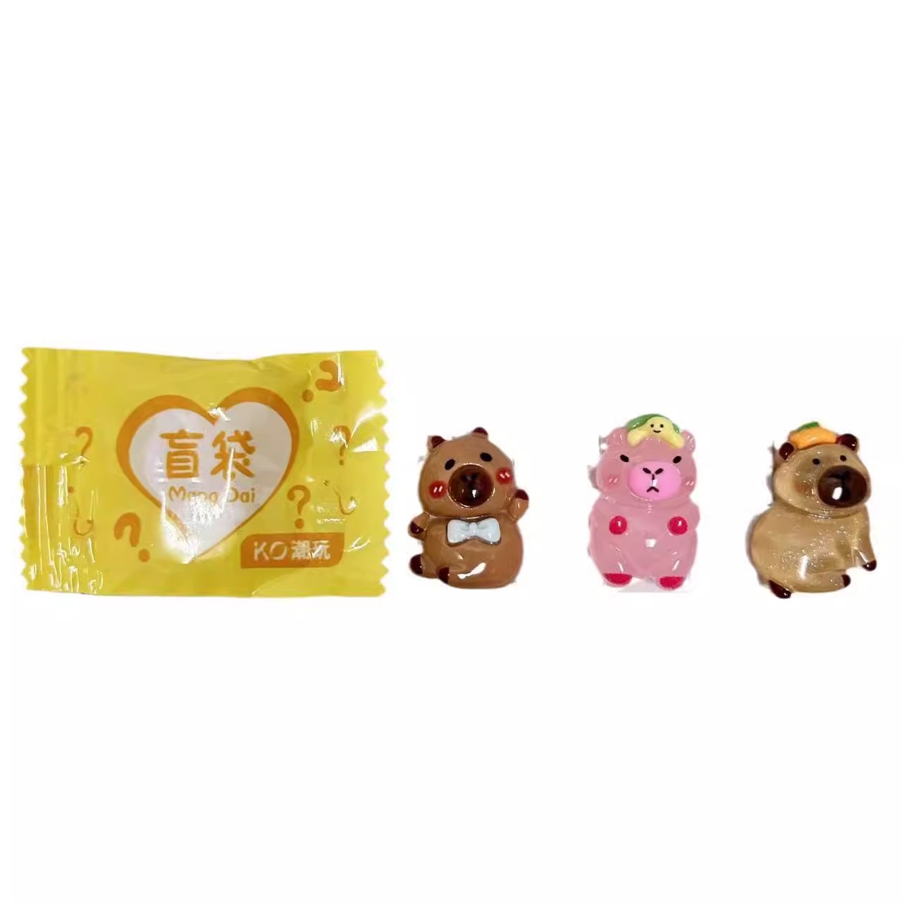 夜光卡通卡皮巴拉盲袋惊喜可爱树脂配饰夜光创意饰品儿童礼物摆件