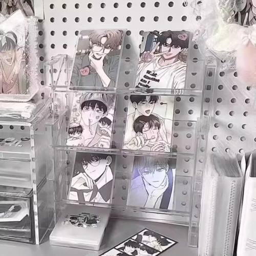 吧唧谷子展示架收纳盒亚克力桌面透明摆台卡牌卡片徽章陈列置物架 - 图0