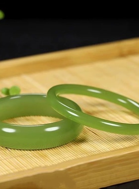 天然玛瑙手镯白月光玉髓手镯