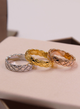 经典小香风菱格纹戒指 宽窄版镶钻光面ins冷淡风时尚个性情侣指环