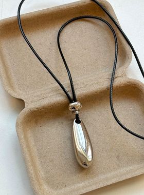 极简主义水滴吊坠项链女2025高级新款感长款毛衣链小众装饰配饰潮