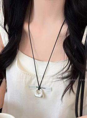 博主同款~几何锁包吊坠项链女韩系ins长款抽拉锁骨链小众配饰