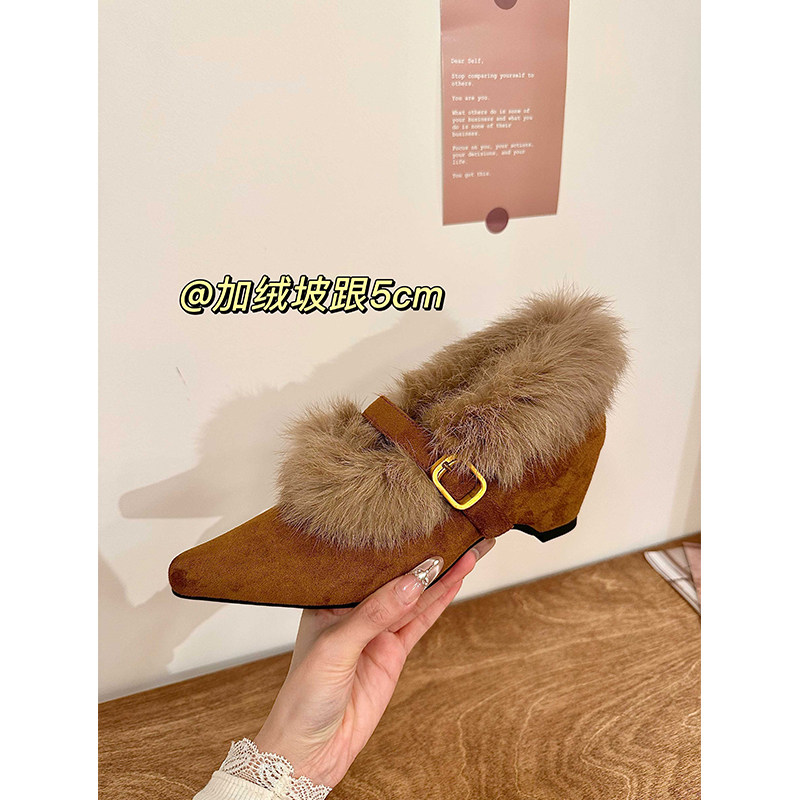 titing老钱系欧尼！复古绒面毛毛边坡跟单鞋女冬韩版搭扣加绒单鞋,淘宝优惠券,粉丝福利购,淘宝优惠卷