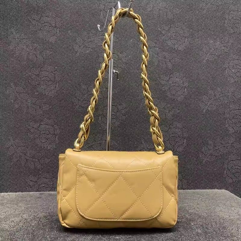 小众新品真皮女包韩版气质百搭头层牛皮链条单肩腋下锁扣潮小方包,淘宝优惠券,粉丝福利购,淘宝优惠卷