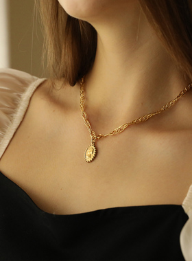 little joys钱币浮雕头像项链女小众ins复古椭圆吊坠锁骨链毛衣链