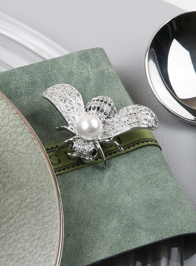 雅龙 样板房餐具摆台餐桌摆件轻奢软装样板间西餐碗盘子软装饰品