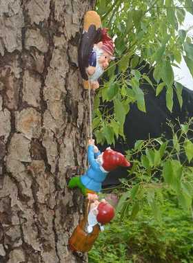 新款直销新款树脂挂件攀爬侏儒三小人微型花园家居装饰工艺品手工