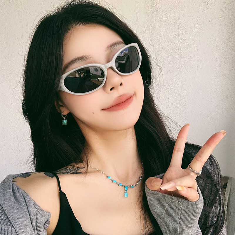 2025新款复古黑色百搭辣妹gm墨镜女方圆脸显瘦防紫外线太阳眼镜潮,淘宝优惠券,粉丝福利购,淘宝优惠卷
