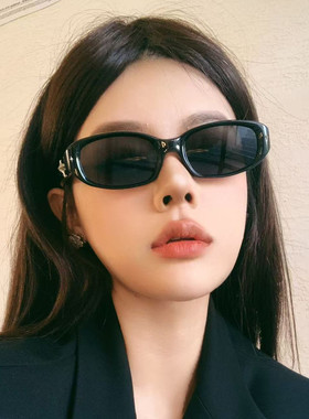 复古窄框黑色显瘦方圆脸墨镜女