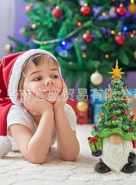 圣诞节跨境圣诞树矮人电池发光树脂侏儒圣诞树灯摆件可爱装饰品