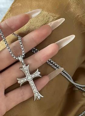 2026水滴吊坠项链项链女款轻奢小众锁骨链高级感闺蜜新款爆款