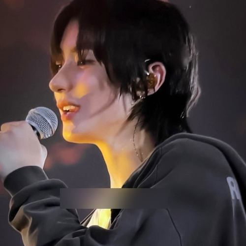 RIIZE2024RIIZING DAY首尔安可演唱会周边同款卫衣服拉链连帽开衫 - 图1