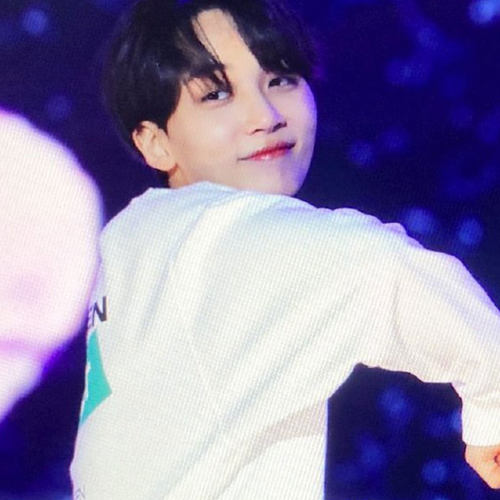 SEVENTEEN 2022 6th FM演唱会同款卫衣服宽松加绒薄春秋冬上衣 - 图1