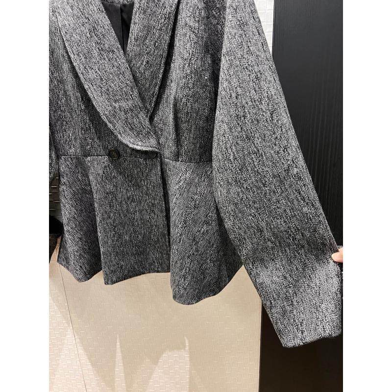 修身显瘦拼接设计青果领荷叶下摆收腰毛呢外套,淘宝优惠券,粉丝福利购,淘宝优惠卷