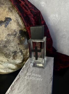 illusory黑色哥特十字架香水 100ML EDP 随机送一个蛇包