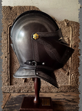 中世纪教廷圆顶盔可穿戴西欧风