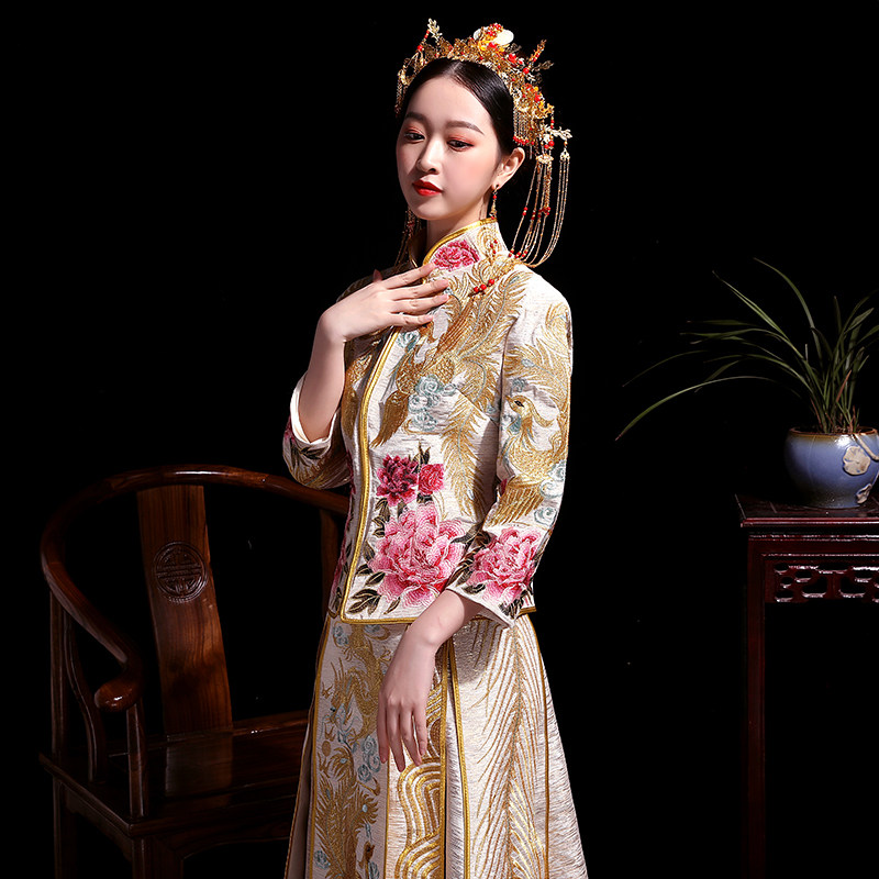 金色秀禾服新娘2020新款结婚龙凤褂 帛闻旗袍