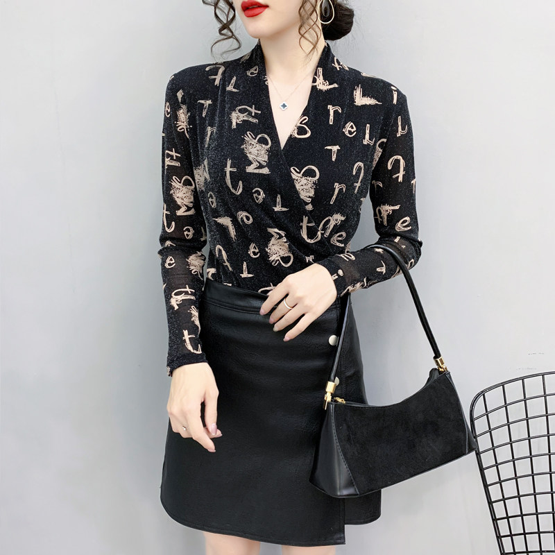 网纱秋冬新款黑色内搭小衫高档t恤 缇诗田蕾丝衫/雪纺衫