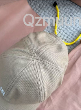 原品缤纷彩绳字母鸭舌帽女