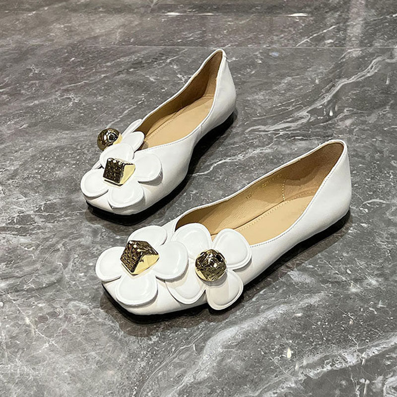 巨软真皮平底瓢鞋方头小皮鞋花朵浅口单鞋女百搭软底奶奶鞋豆豆鞋
