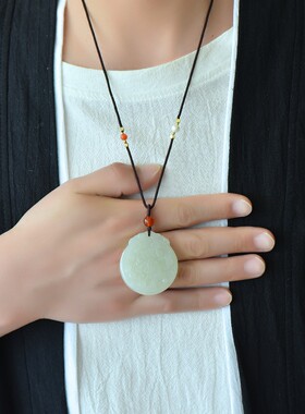 天然和田玉吊坠男女款挂脖项链玉佩天然玉石招财貔貅吊坠玉挂件