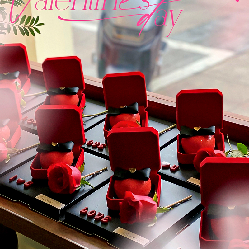 浪漫2.14情人节法式爱心慕斯礼盒蛋糕装饰情侣纪念日戒指盒甜品盒