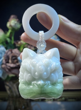 {多品A链接}天然玉石佘太翠手把件醒狮猫狮