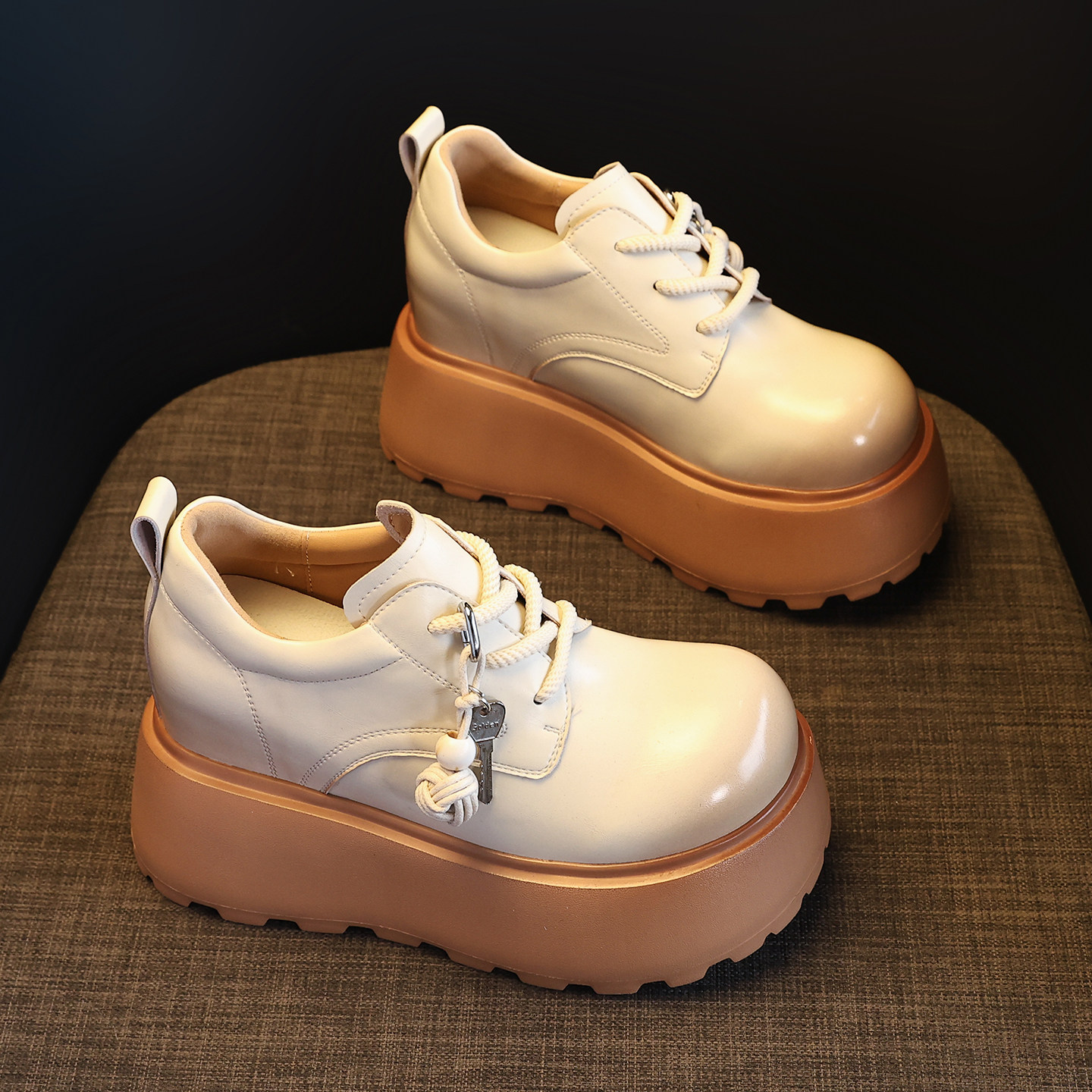 黑色真皮乐福鞋女2026春季新款时尚厚底内增高坡跟10cm豆豆小皮鞋,淘宝优惠券,粉丝福利购,淘宝优惠卷