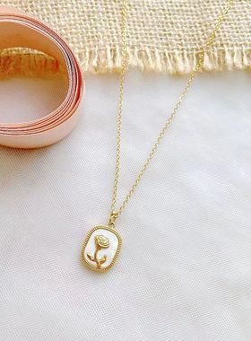 法式轻奢复古白贝母玫瑰花朵项链气质高级小众日常百搭锁骨链