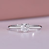 VINCARRY 18K gold four-prong cultured diamond ring