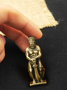 黄铜不动明王佛像摆件