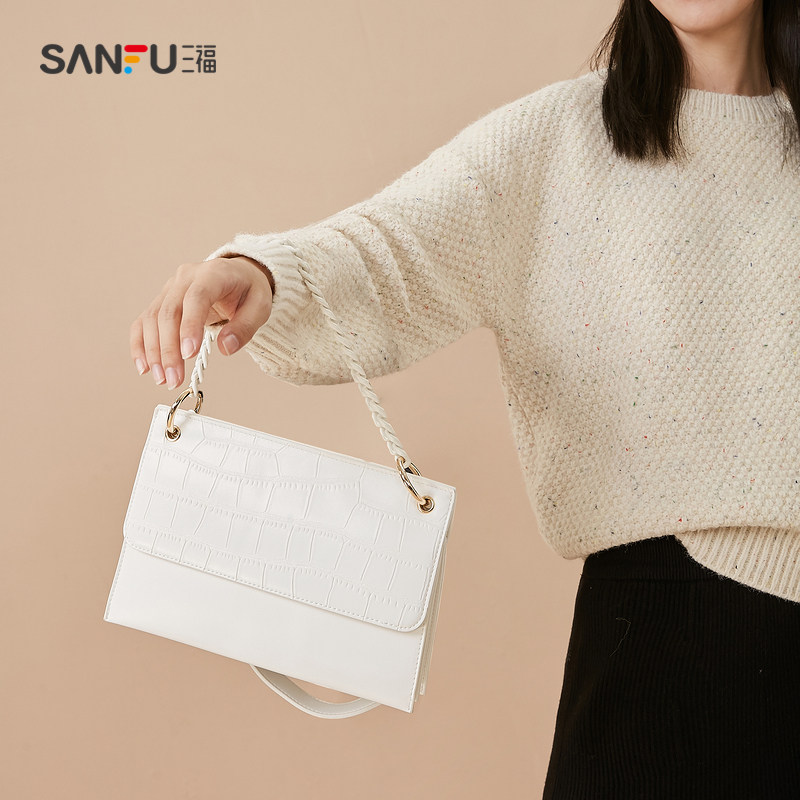 三福2021新款少女软软系列斜挎包 三福服饰女士包袋