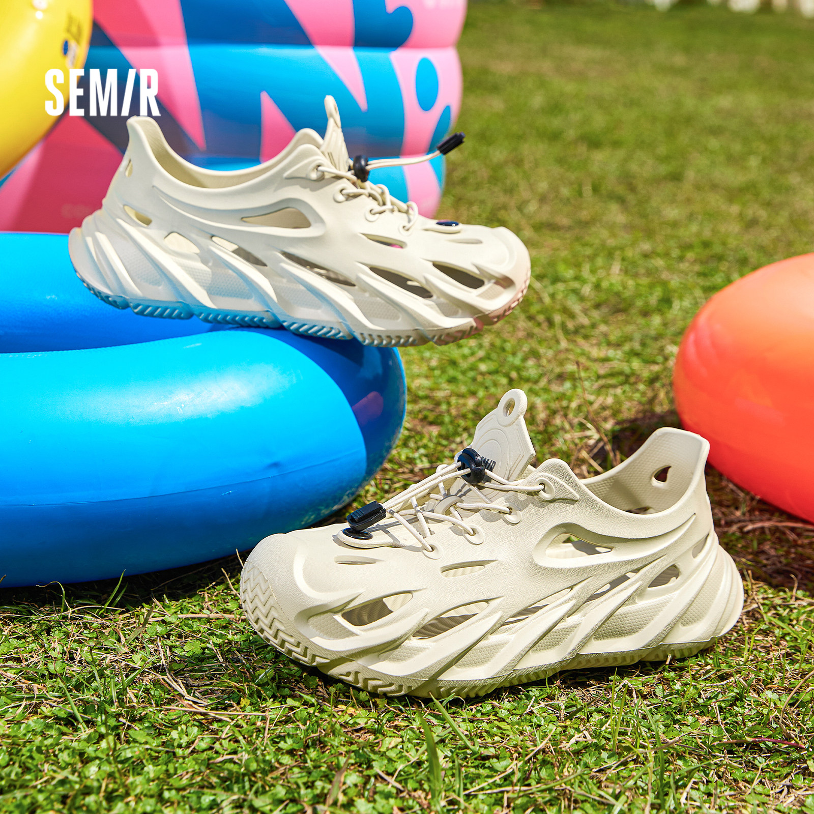 森马2026夏季新款厚底洞洞鞋