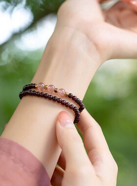 新中式双圈仿石榴石草莓晶小众设计手链女多圈多层粉水晶手串批发