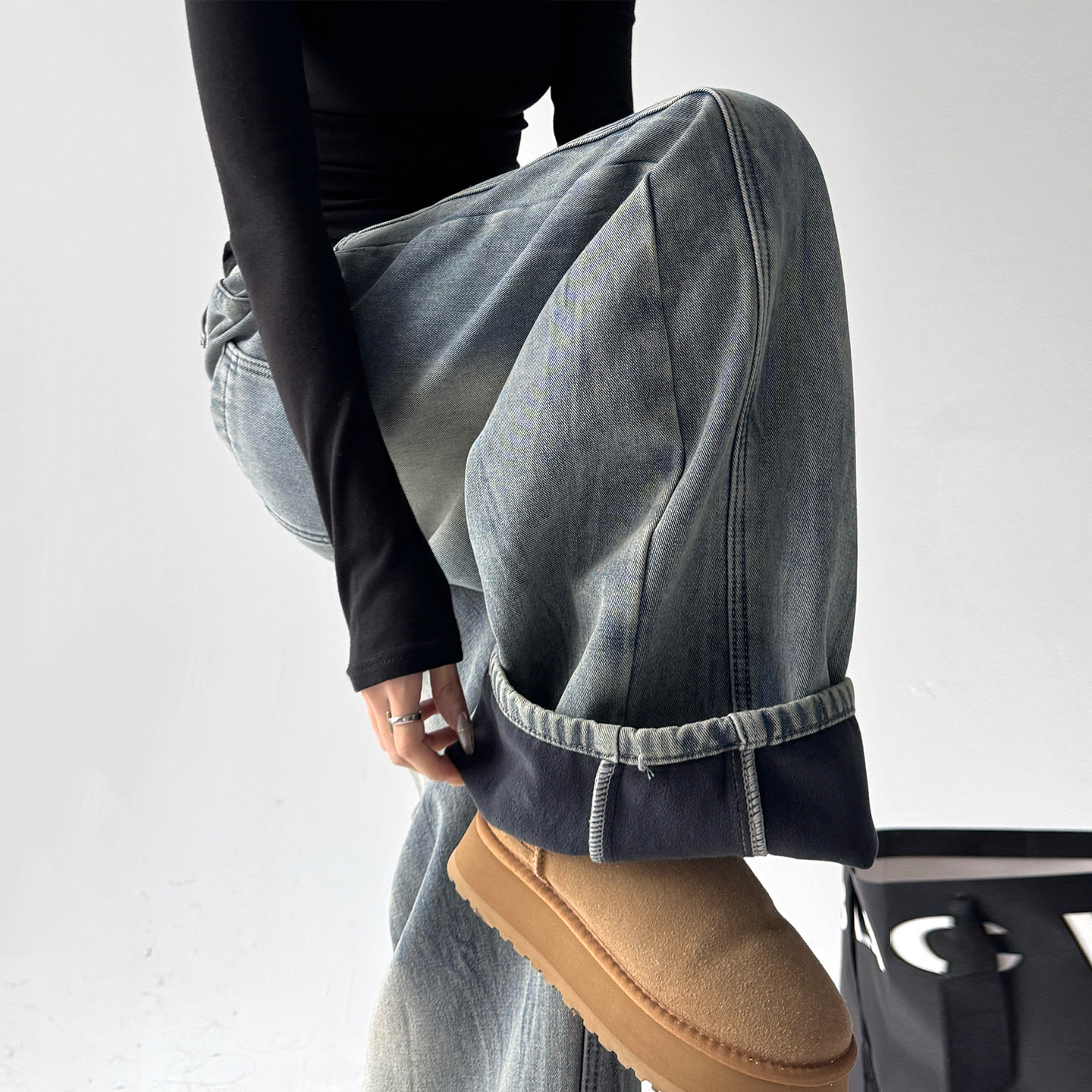 水洗做旧猫须弯刀牛仔裤高街口袋刺绣裤子潮牌宽松阔腿拖地裤,淘宝优惠券,粉丝福利购,淘宝优惠卷