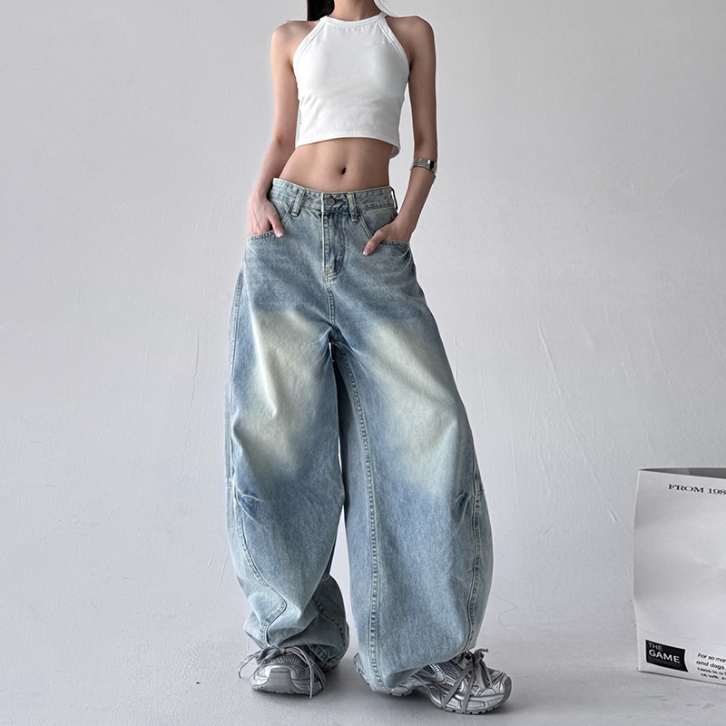 美式复古嘻哈街头水洗浅蓝弯刀牛仔裤女2025春秋季新款宽松阔腿裤 - 图1