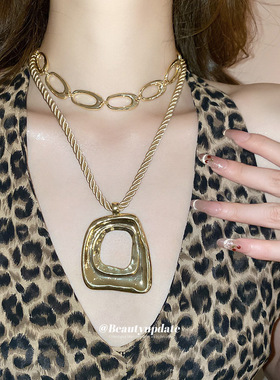 椭圆形编织绳方形吊坠项链两件套