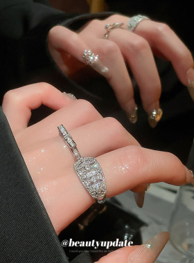 18k真金电镀锆石蝴蝶结开口戒指