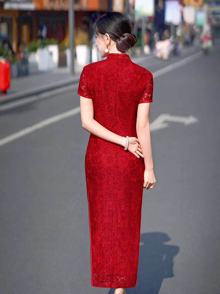 六月份喜婆婆礼服红色旗袍妈妈高贵年轻改良夏季2024新款平时可穿