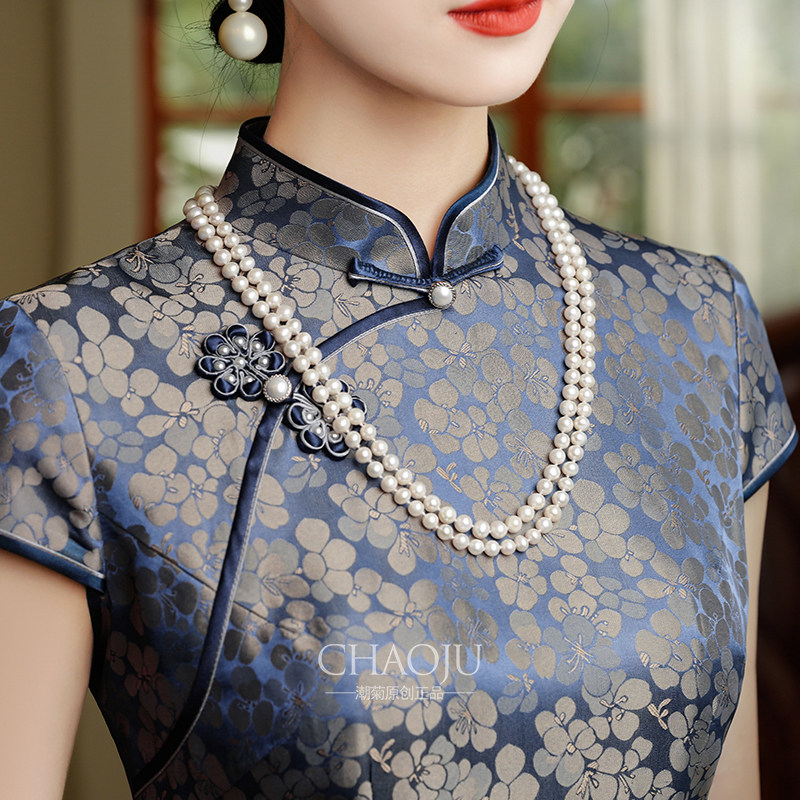 喜婆婆婚宴礼服新款2024夏款绝美蓝色真丝旗袍桑蚕丝高端平时可穿