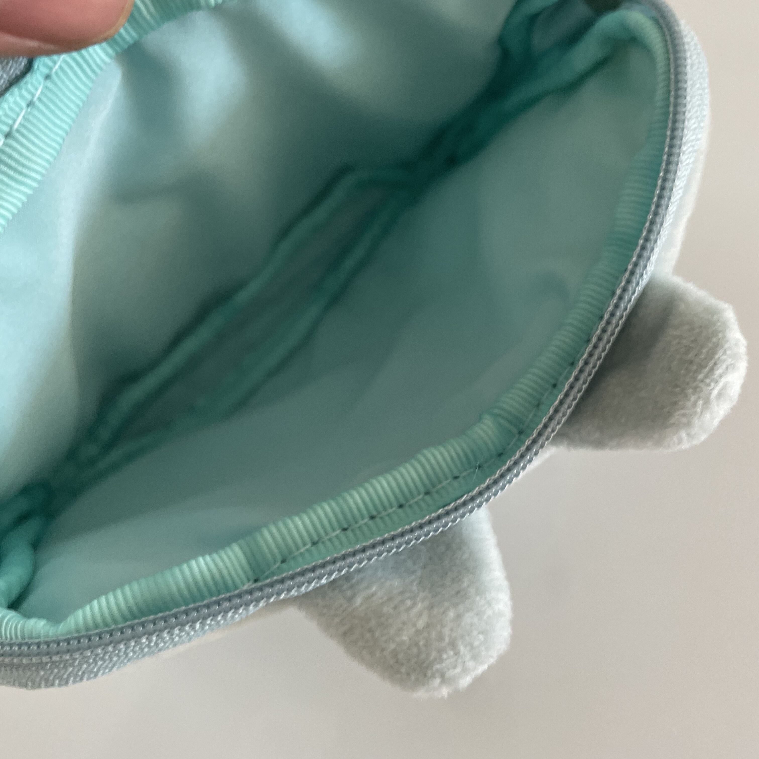 日本卡通可爱小动物毛绒刺绣抽绳束口袋杂物包儿童纸巾包化妆包,淘宝优惠券,粉丝福利购,淘宝优惠卷