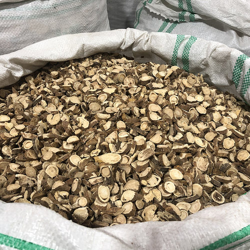 苦参 中小片 云南散装苦参根 生晒无硫 当季采收可磨粉草本药材 - 图2