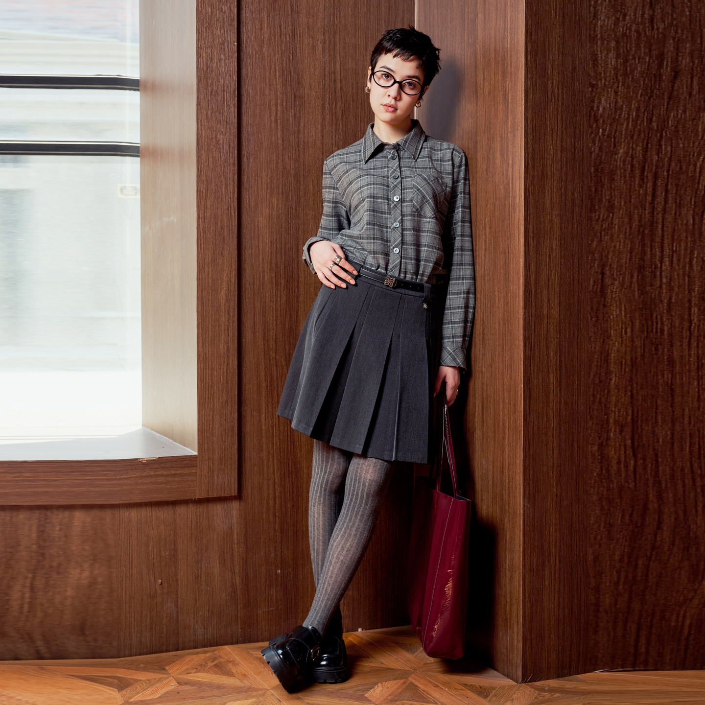 婉甸2025年冬季新品智灰压褶短裙1244K05GS1 - 图2