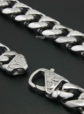 时尚风银色钛钢项链包邮长度