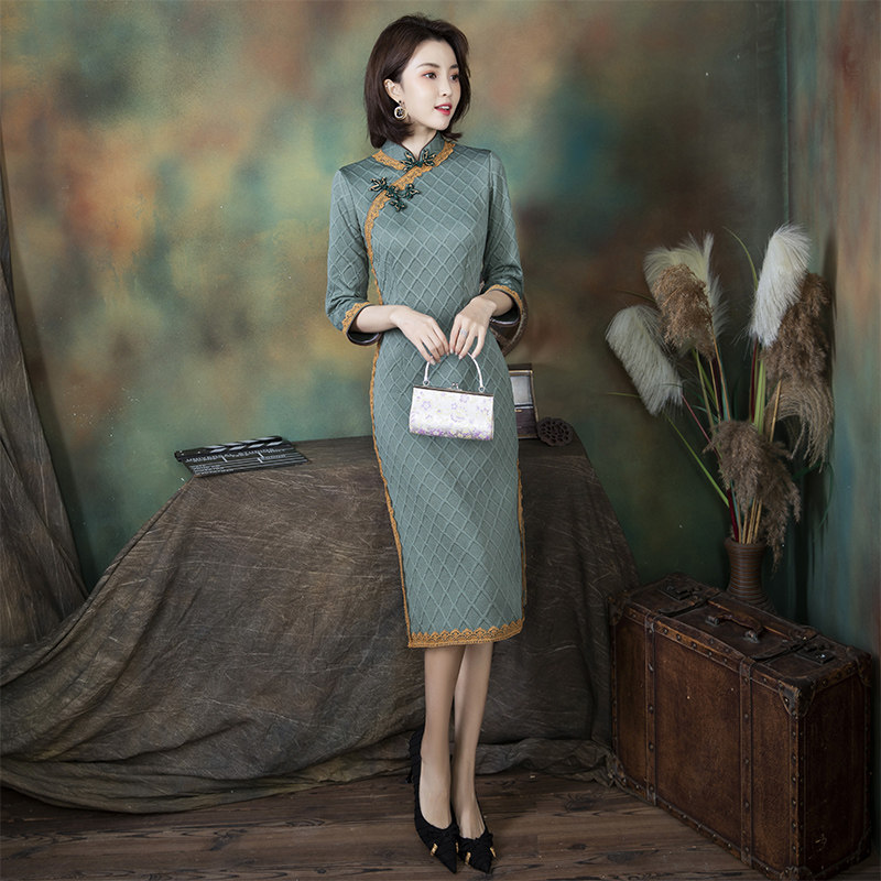 改良旗袍冬季2021新款年轻款连衣裙 夜树旗袍